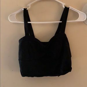 ✨black tank crop top✨